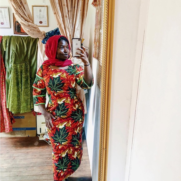 Welcome! Check out my page to shop modest clothes - Picture 6 of 7